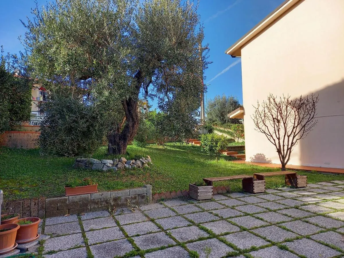Holiday home Casa Letizia Villetta In Toscana Fauglia