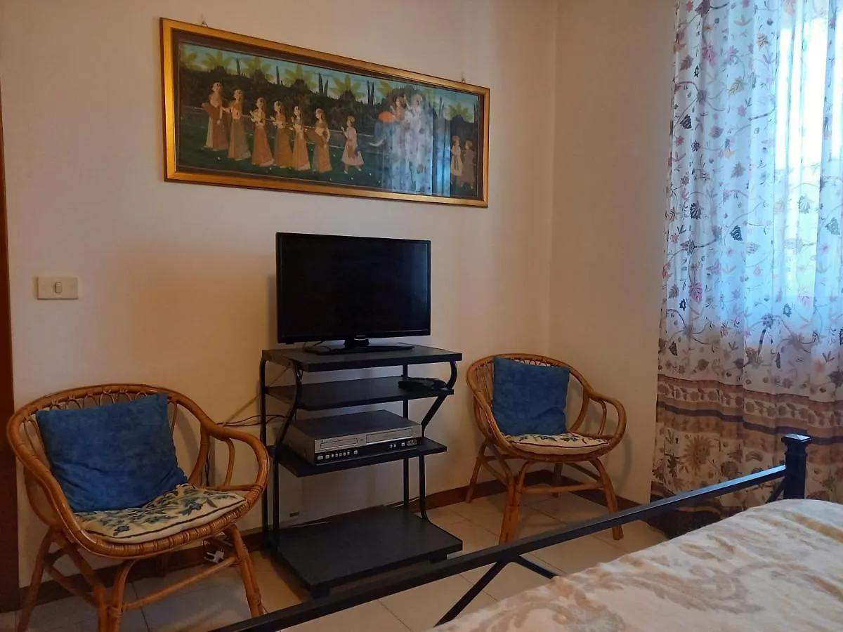 Holiday home Casa Letizia Villetta In Toscana Fauglia Italy